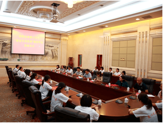 頭號(hào)玩家官網(wǎng)登錄入口積極參加愛(ài)心獻(xiàn)春蕾圓夢(mèng)大學(xué)活動(dòng)